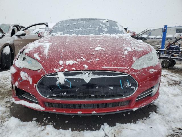5YJSA1E21GF124344 - 2016 TESLA MODEL S RED photo 5