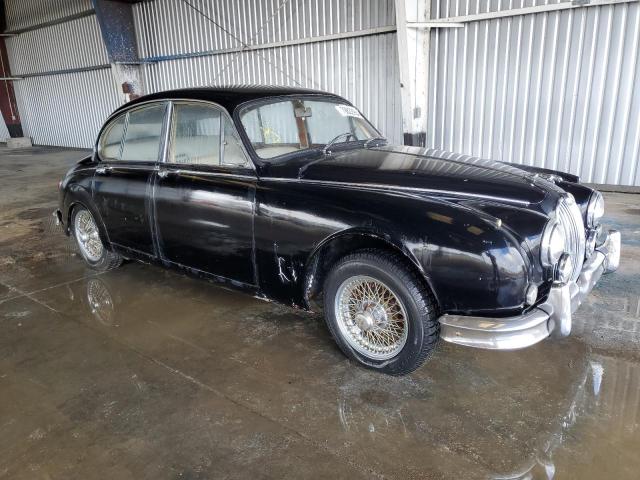 P212261BW - 1961 JAGUAR MARK II BLACK photo 4