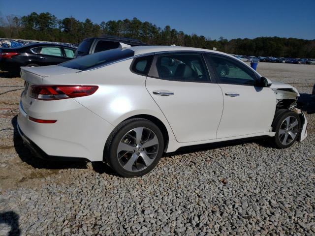 5XXGT4L36KG309959 - 2019 KIA OPTIMA LX WHITE photo 3