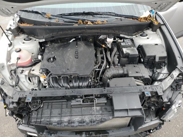 5NMJACAE1NH027437 - 2022 HYUNDAI TUCSON SE SILVER photo 12