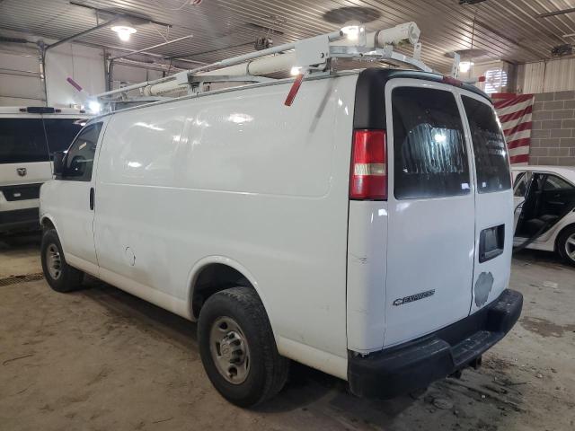 1GCGG25C781113720 - 2008 CHEVROLET EXPRESS G2 WHITE photo 2