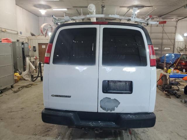 1GCGG25C781113720 - 2008 CHEVROLET EXPRESS G2 WHITE photo 6