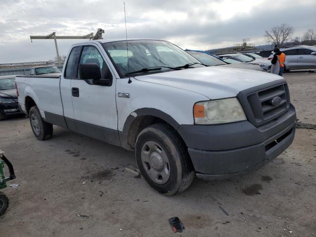 1FTRF12286NB52999 - 2006 FORD F150 WHITE photo 4