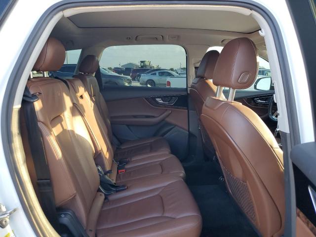 WA1LAAF75HD012681 - 2017 AUDI Q7 PREMIUM PLUS WHITE photo 11