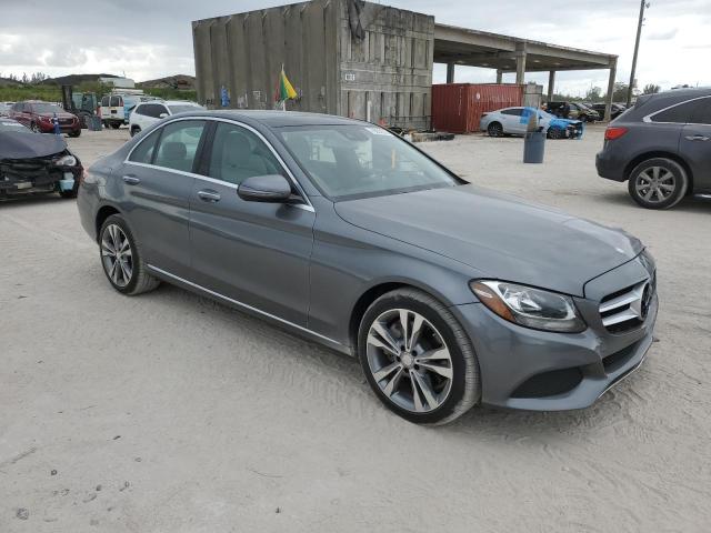 55SWF4JB6HU192441 - 2017 MERCEDES-BENZ C 300 GRAY photo 4