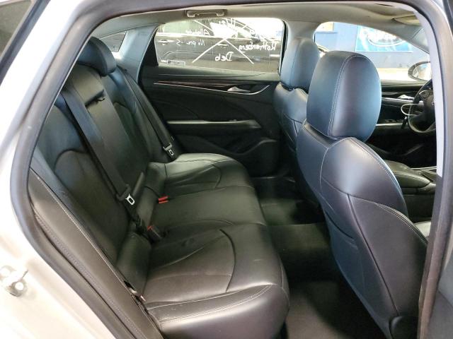 1G4ZP5SZ2JU127768 - 2018 BUICK LACROSSE ESSENCE ვერცხლისფერი ფოტო 10