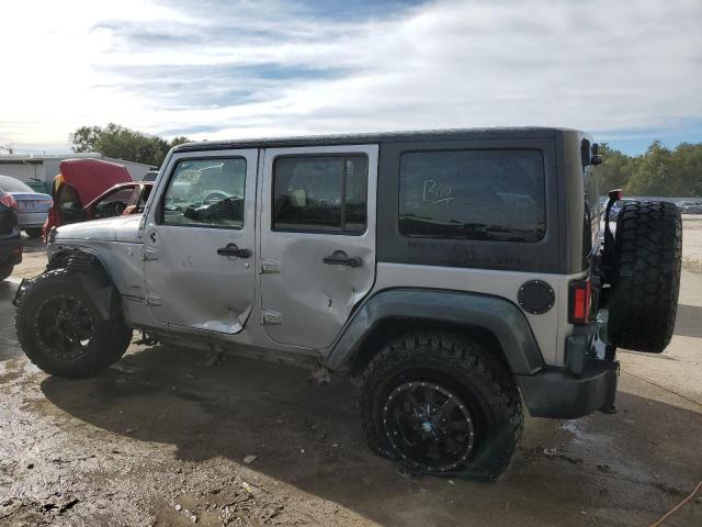 1C4BJWDG4EL116159 - 2014 JEEP WRANGLER U SPORT SILVER photo 2