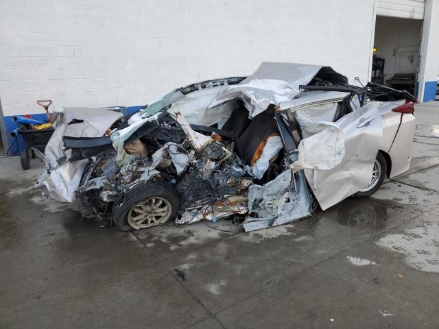 JTDKARFP0H3012044 - 2017 TOYOTA PRIUS PRIM ვერცხლისფერი ფოტო 1