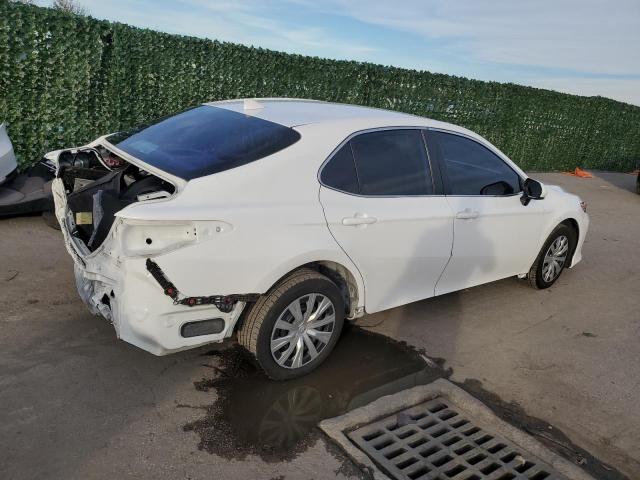 4T1C31AK9NU578667 - 2022 TOYOTA CAMRY LE WHITE photo 3