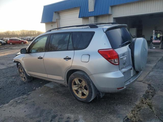 JTMBD35V475116124 - 2007 TOYOTA RAV4 SILVER photo 2