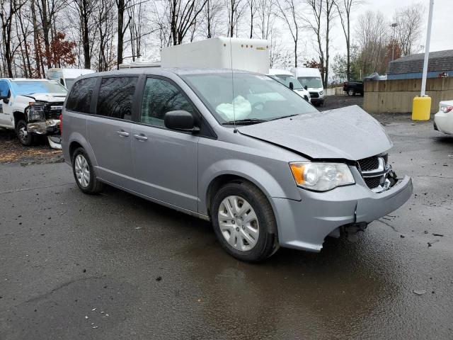 2C4RDGBG5JR136582 - 2018 DODGE GRAND CARA SE SILVER photo 4