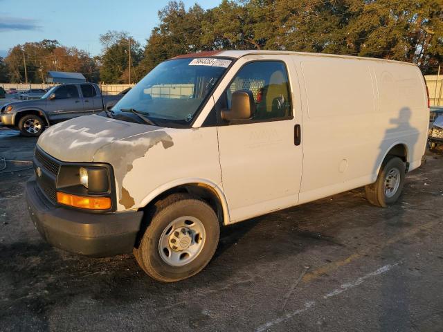 1GCGG25C481114761 - 2008 CHEVROLET EXPRESS G2 WHITE photo 1