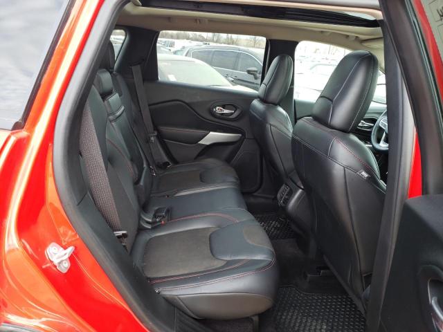 1C4PJMBS6HW601648 - 2017 JEEP CHEROKEE TRAILHAWK RED photo 11