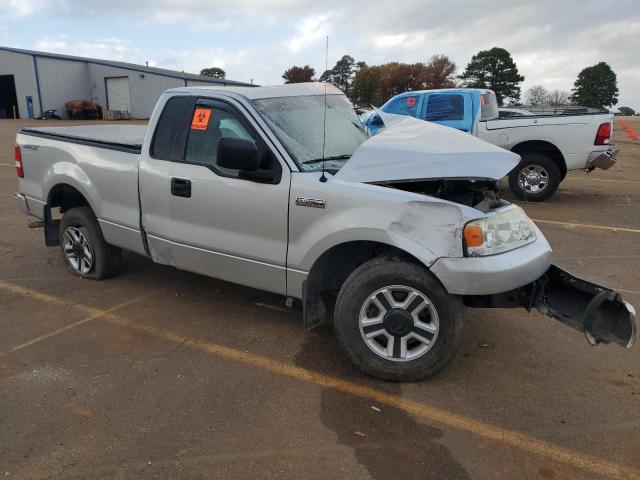 1FTRF12275KF15714 - 2005 FORD F150 SILVER photo 4