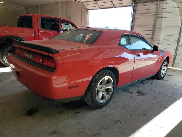 2B3LJ44V19H623273 - 2009 DODGE CHALLENGER SE RED photo 3