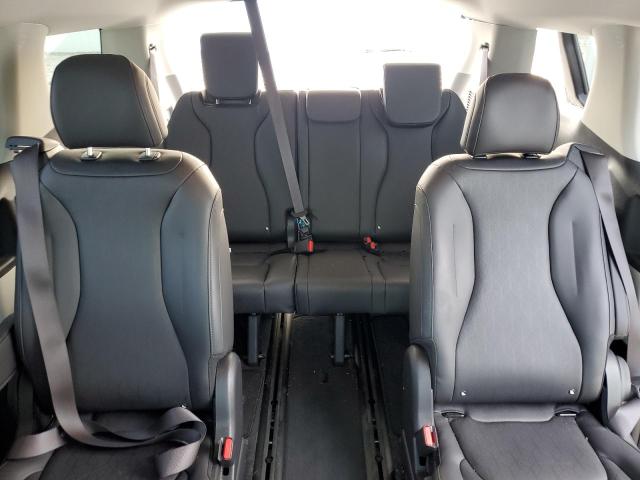 KNDNB4H36P6274199 - 2023 KIA CARNIVAL LX GRAY photo 10