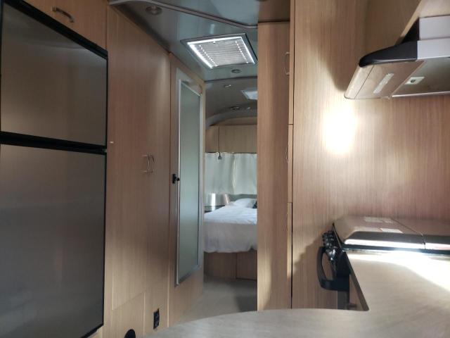 1STT9YL26HJ538238 - 2017 AIRS TRAVEL TRA 银色 照片 6