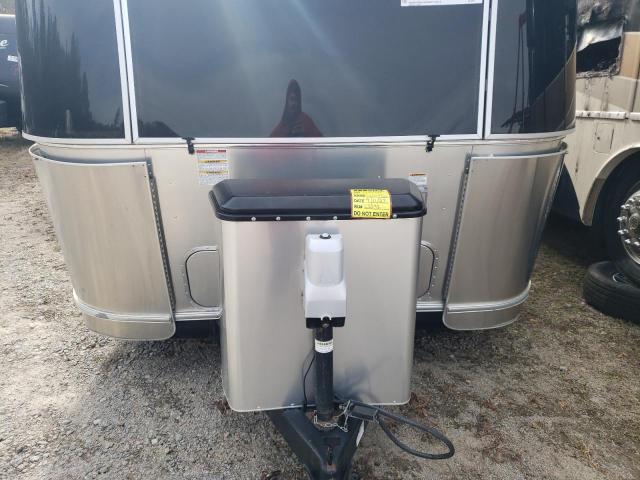 1STT9YL26HJ538238 - 2017 AIRS TRAVEL TRA 银色 照片 7