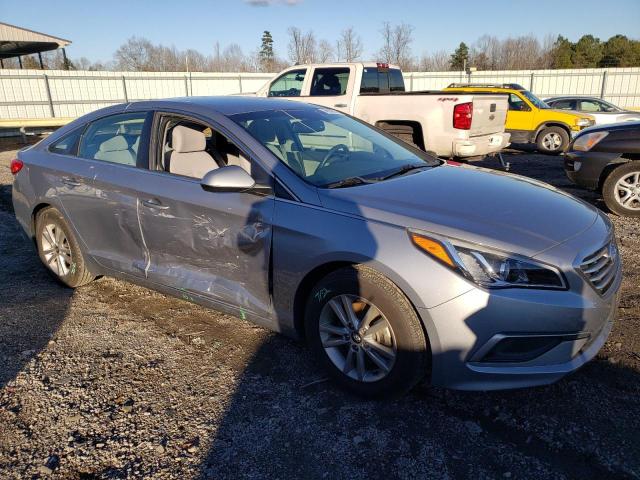 5NPE24AF2HH583325 - 2017 HYUNDAI SONATA SE SILVER photo 4