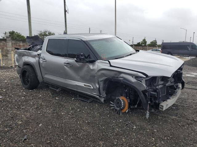 5TFMA5AB5NX016964 - 2022 TOYOTA TUNDRA CREWMAX PLATINUM Grau Foto 4