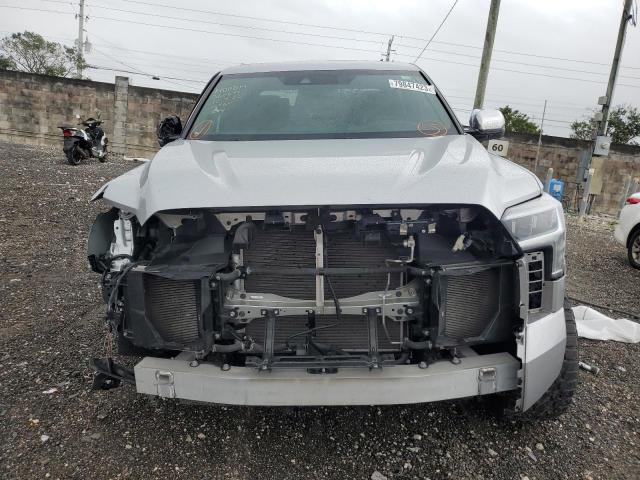 5TFMA5AB5NX016964 - 2022 TOYOTA TUNDRA CREWMAX PLATINUM Grau Foto 5