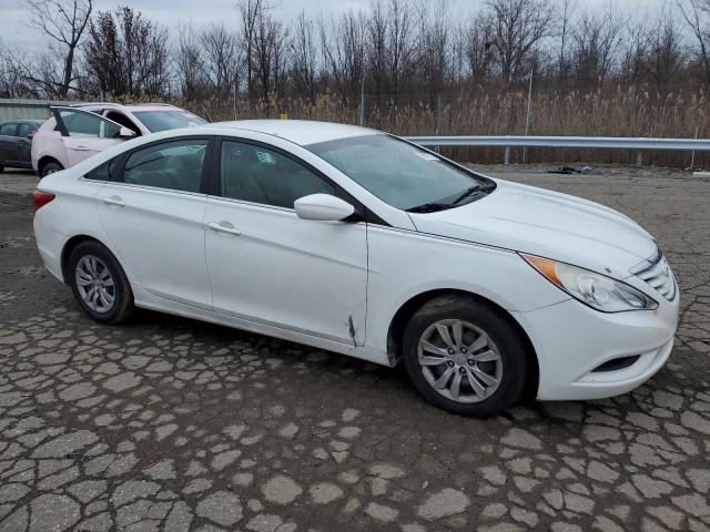 5NPEB4AC3CH371001 - 2012 HYUNDAI SONATA GLS WHITE photo 4