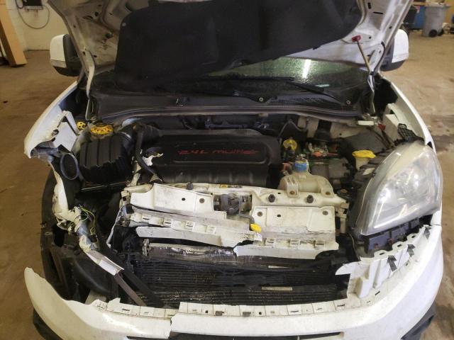 ZFBERFBB8H6G77518 - 2017 RAM PROMASTER SLT Білий фото 11