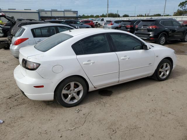 JM1BK123551261643 - 2005 MAZDA 3 S WHITE photo 3