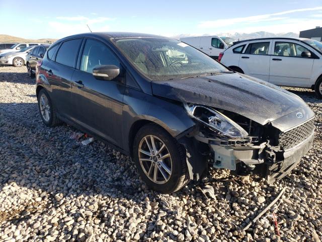 1FADP3K20GL246624 - 2016 FORD FOCUS SE GRAY photo 4