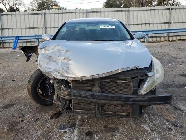 5NPEB4AC8BH015514 - 2011 HYUNDAI SONATA GLS SILVER photo 5