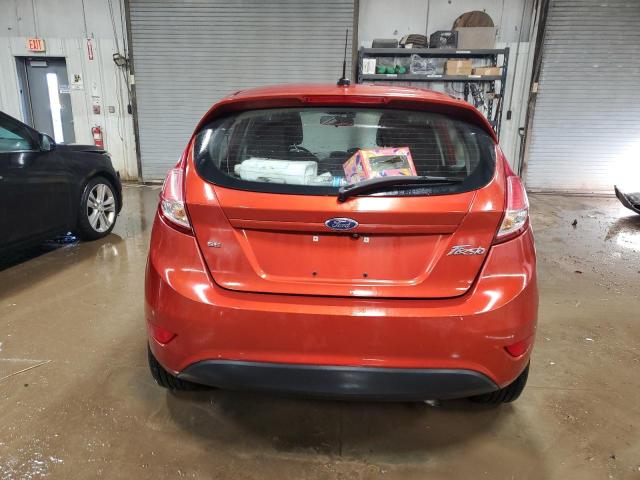 3FADP4EJ6JM124462 - 2018 FORD FIESTA SE RED photo 6