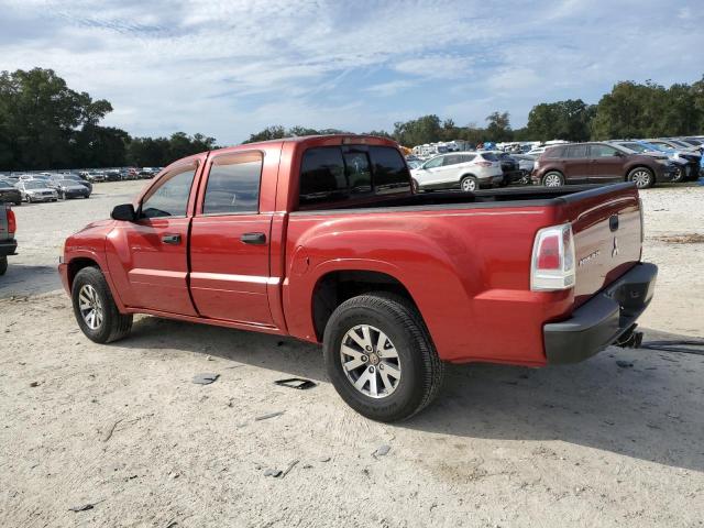 1Z7HC28K38S619921 - 2008 MITSUBISHI RAIDER LS RED photo 2