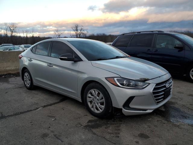 5NPD74LFXJH277439 - 2018 HYUNDAI ELANTRA SE SILVER photo 4