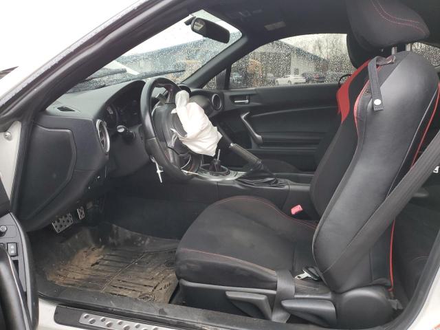 JF1ZNAA18D2715873 - 2013 TOYOTA SCION FR-S 白色 照片 7