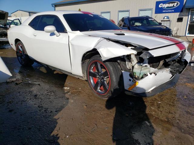 2C3CDYAG2DH500355 - 2013 DODGE CHALLENGER SXT WHITE photo 4