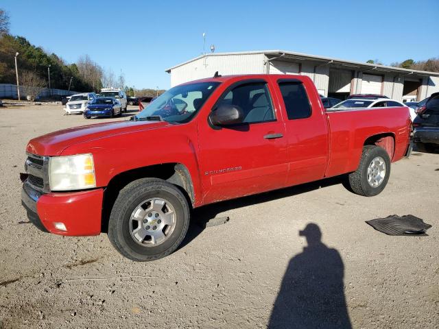 2GCEC19C881286843 - 2008 CHEVROLET SILVERADO C1500 RED photo 1