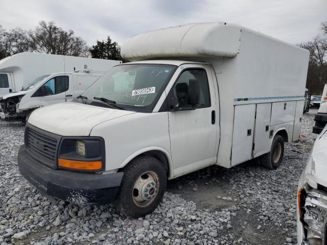 2010 GMC SAVANA CUTAWAY G3500, 