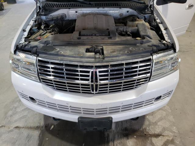 5LMJJ2H52AEJ10610 - 2010 LINCOLN NAVIGATOR თეთრი ფოტო 12
