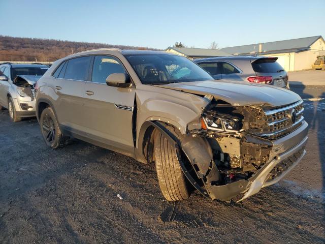 1V2KE2CA7NC225501 - 2022 VOLKSWAGEN ATLAS CROS SE GRAY photo 4