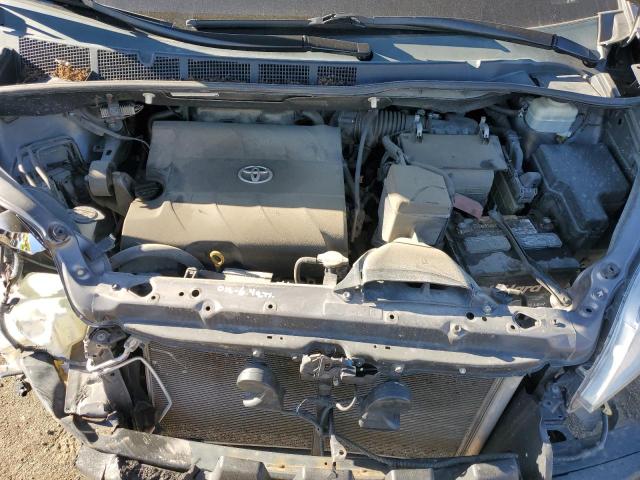 5TDYK3DC9BS097296 - 2011 TOYOTA SIENNA XLE GRAY photo 12