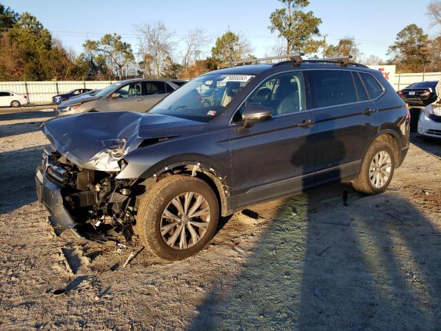 3VV3B7AX7JM106005 - 2018 VOLKSWAGEN TIGUAN SE GRAY photo 1