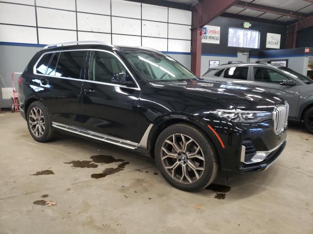 5UXCW2C07M9F74097 - 2021 BMW X7 XDRIVE40I BLACK photo 4