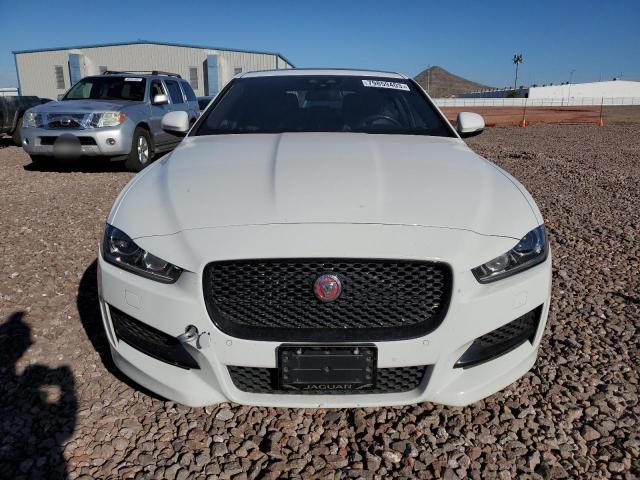 SAJAL4BN2HA971956 - 2017 JAGUAR XE R - SPORT WHITE photo 5