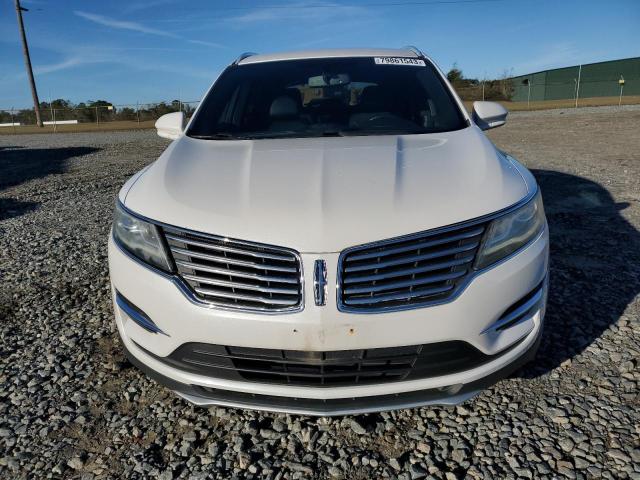 5LMCJ1C90GUJ08575 - 2016 LINCOLN MKC PREMIERE WHITE photo 5