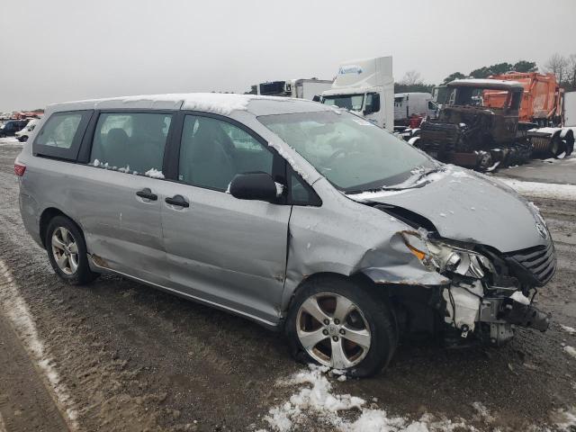 5TDZK3DC4FS602283 - 2015 TOYOTA SIENNA SILVER photo 4