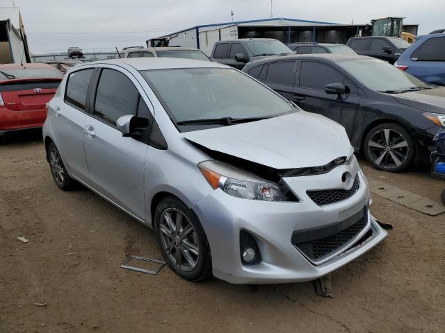 JTDKTUD32DD566364 - 2013 TOYOTA YARIS SILVER photo 4