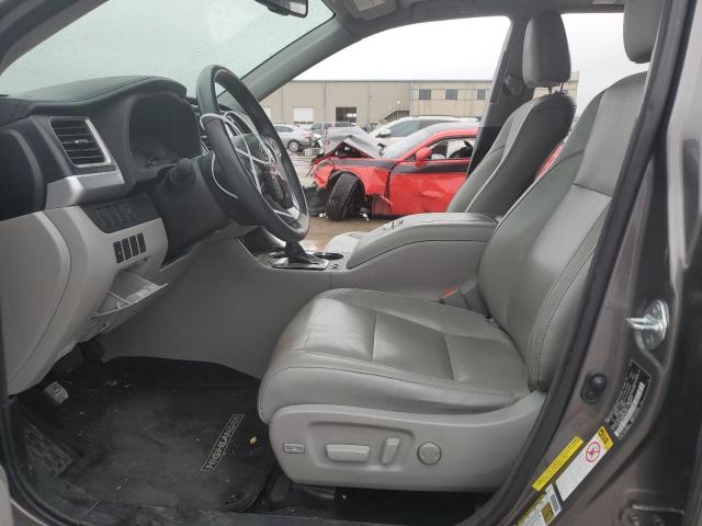 5TDKKRFH9GS163323 - 2016 TOYOTA HIGHLANDER XLE GRAY photo 7
