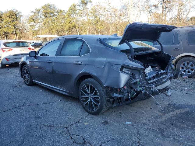 4T1G11AK4NU620251 - 2022 TOYOTA CAMRY SE GRAY photo 2