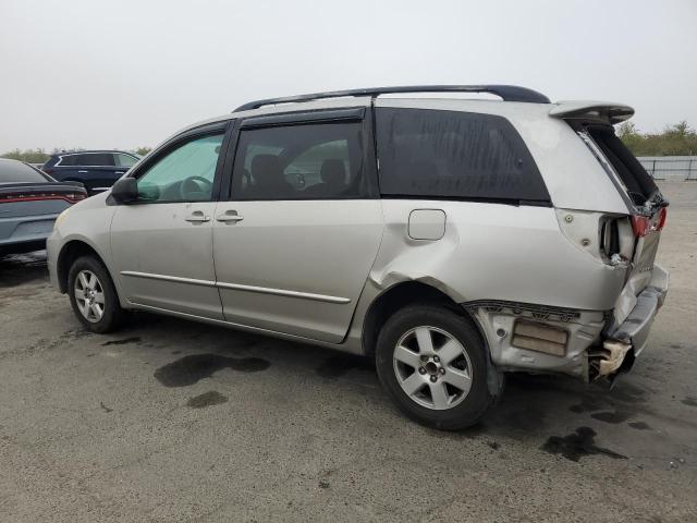 5TDZA23CX5S283940 - 2005 TOYOTA SIENNA CE GOLD photo 2