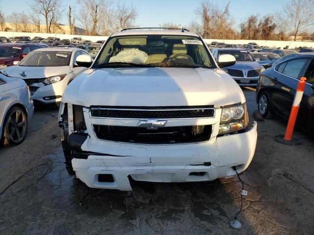 1GNFK26309R246855 - 2009 CHEVROLET SUBURBAN K1500 LT WHITE photo 5